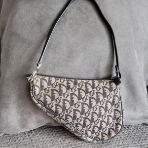 Vintage Diorissimo Saddle Pochette